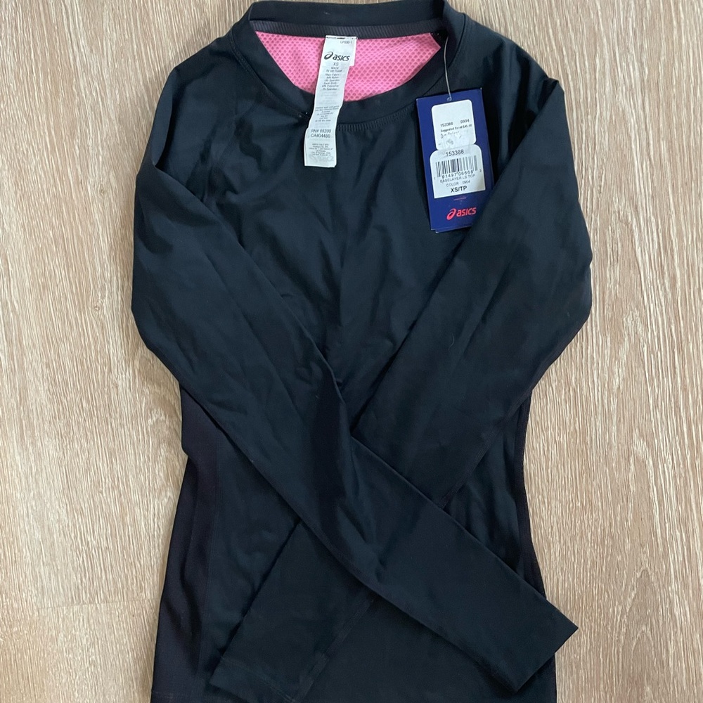 ASICS running long sleeve size XS NWT!!